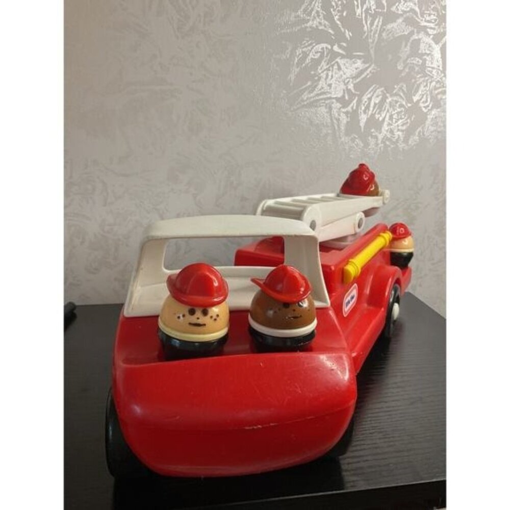 Vintage Little Tikes Chunky People Fire Truck & Fire People Figures